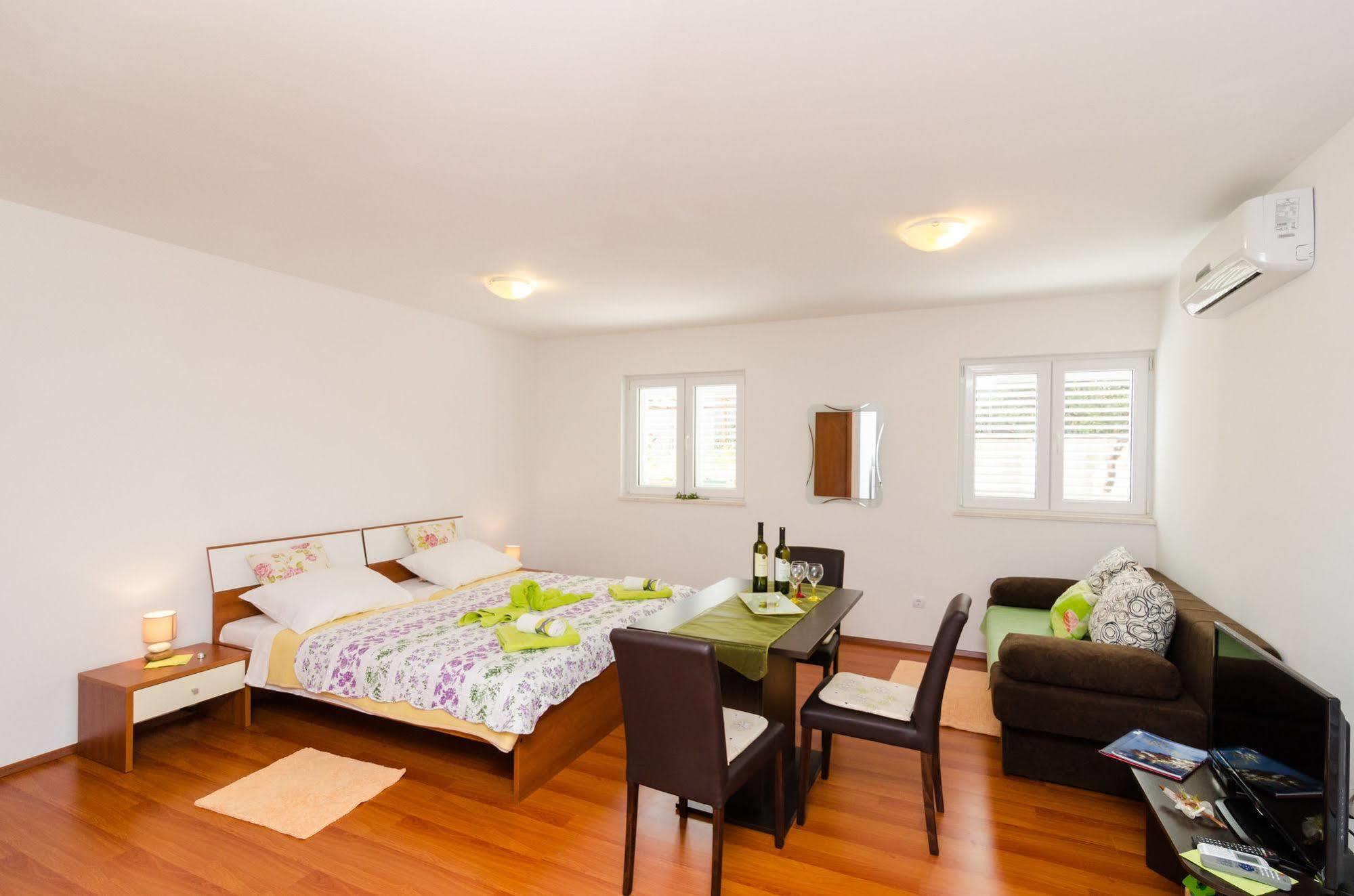 Apartments Ira Dubrovnik Eksteriør billede